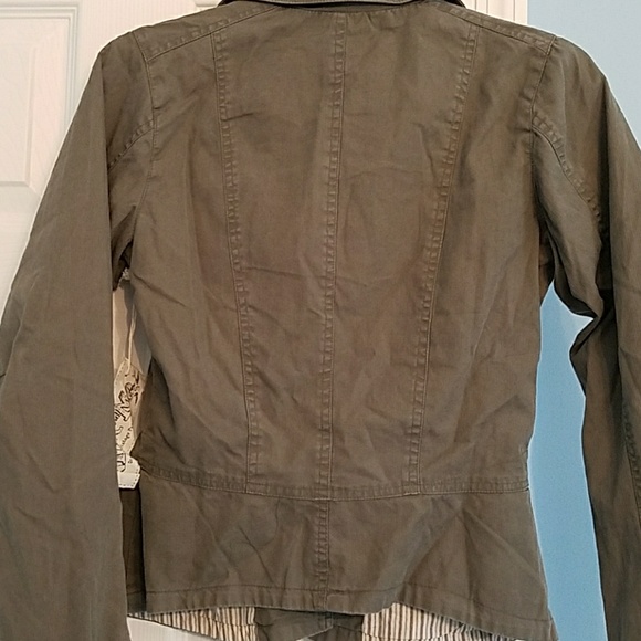 Fitted jacket - Picture 6 of 6